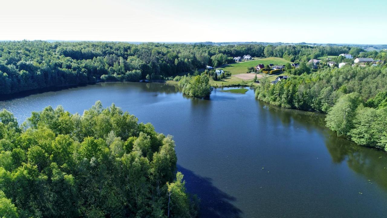 Osada Skoczkowo Komfortowe Domki Z Jacuzzi Nad Jeziorem- Sauna- Balia- Prywatny Staw Wedkarski Podiazy Luaran gambar