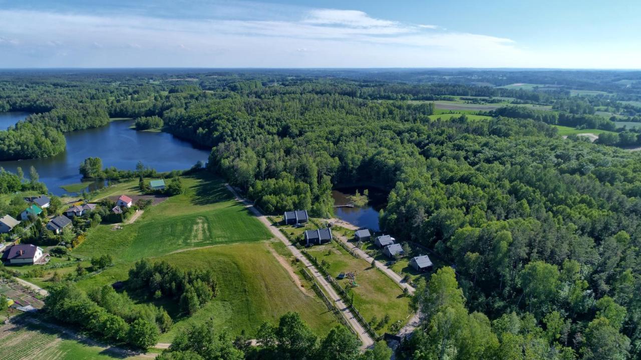 Osada Skoczkowo Komfortowe Domki Z Jacuzzi Nad Jeziorem- Sauna- Balia- Prywatny Staw Wedkarski Podiazy Luaran gambar