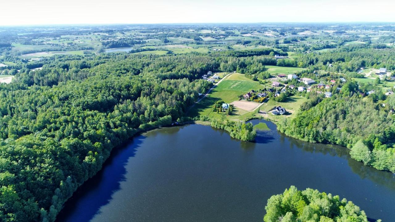 Osada Skoczkowo Komfortowe Domki Z Jacuzzi Nad Jeziorem- Sauna- Balia- Prywatny Staw Wedkarski Podiazy Luaran gambar