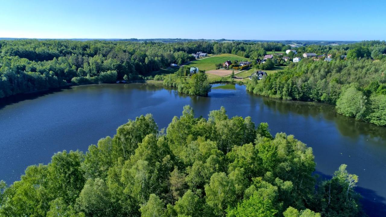 Osada Skoczkowo Komfortowe Domki Z Jacuzzi Nad Jeziorem- Sauna- Balia- Prywatny Staw Wedkarski Podiazy Luaran gambar