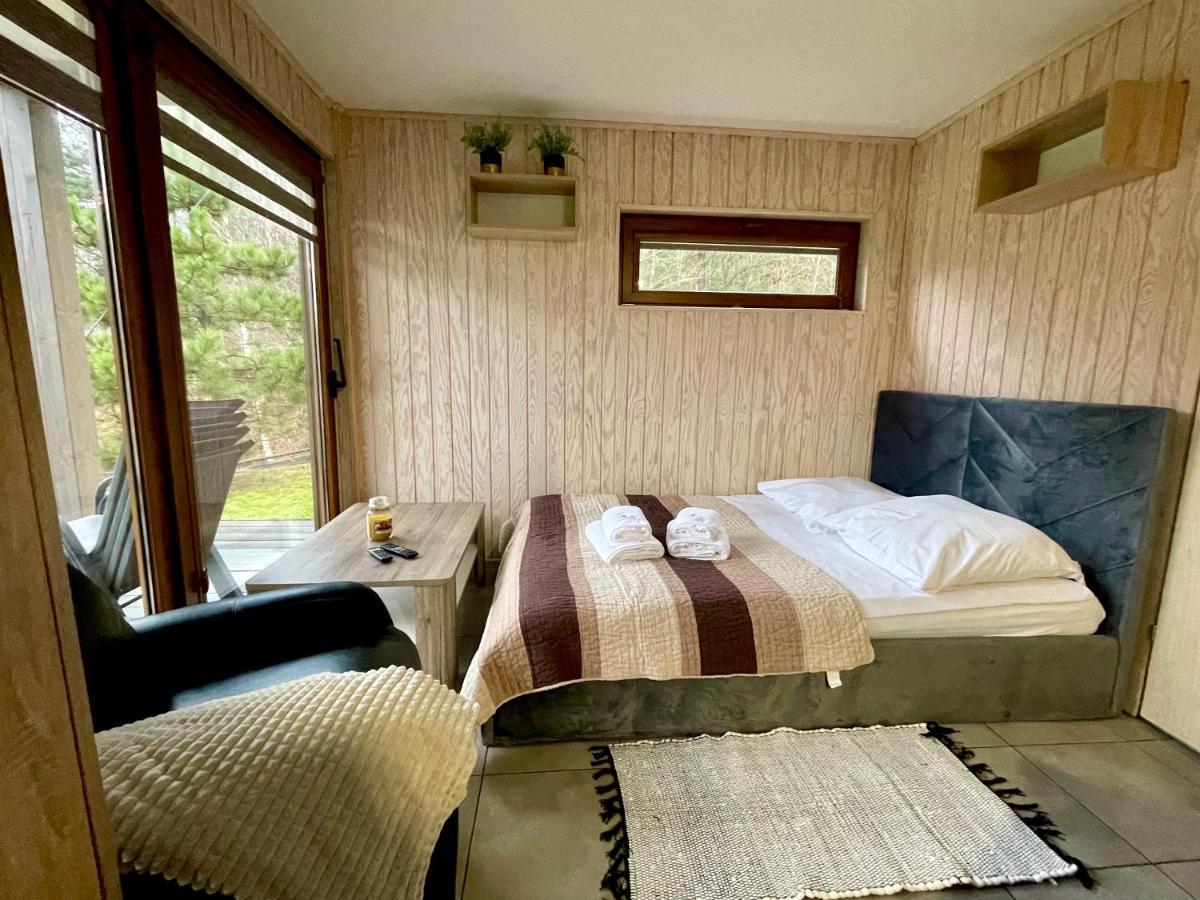 Osada Skoczkowo Komfortowe Domki Z Jacuzzi Nad Jeziorem- Sauna- Balia- Prywatny Staw Wedkarski Podiazy Luaran gambar