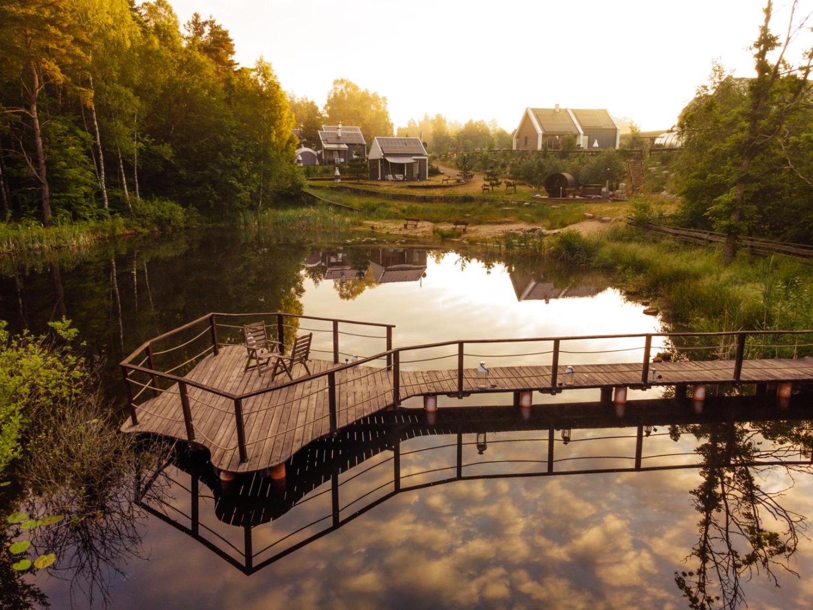 Osada Skoczkowo Komfortowe Domki Z Jacuzzi Nad Jeziorem- Sauna- Balia- Prywatny Staw Wedkarski Podiazy Luaran gambar